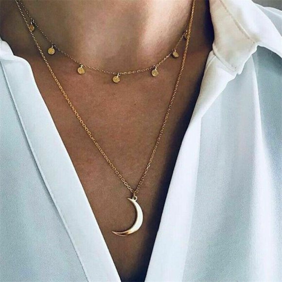 Jewelry - NWOT Gold Eclipse Necklace
